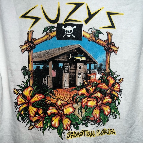 Suzy’s Tiki Bar Motorcycle Sebastian Florida T Shirt Size Medium White - Picture 1 of 7